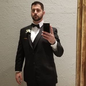 Meet your Posher, Max